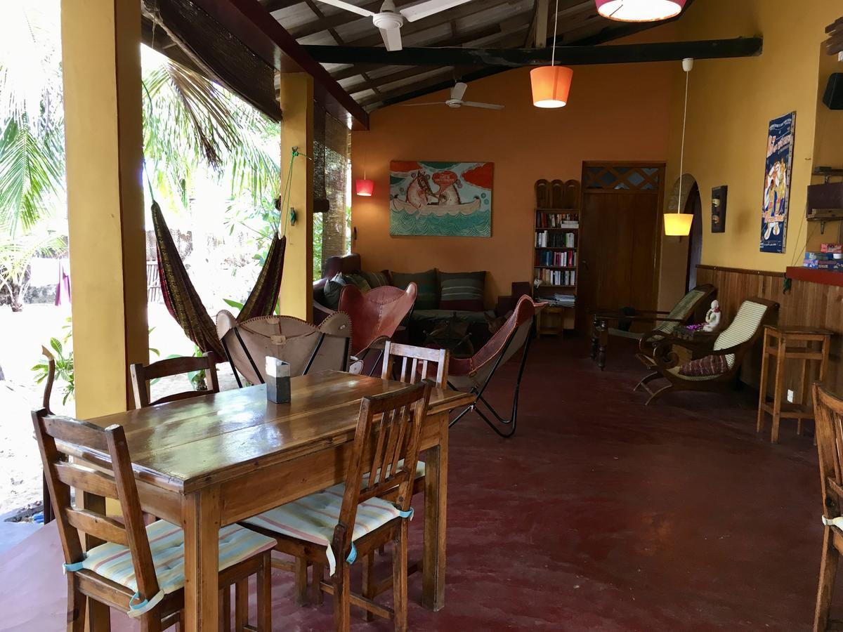 Water Music Arugam Bay Exterior photo